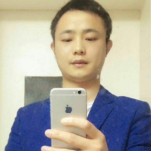 翻阅的情节的照片