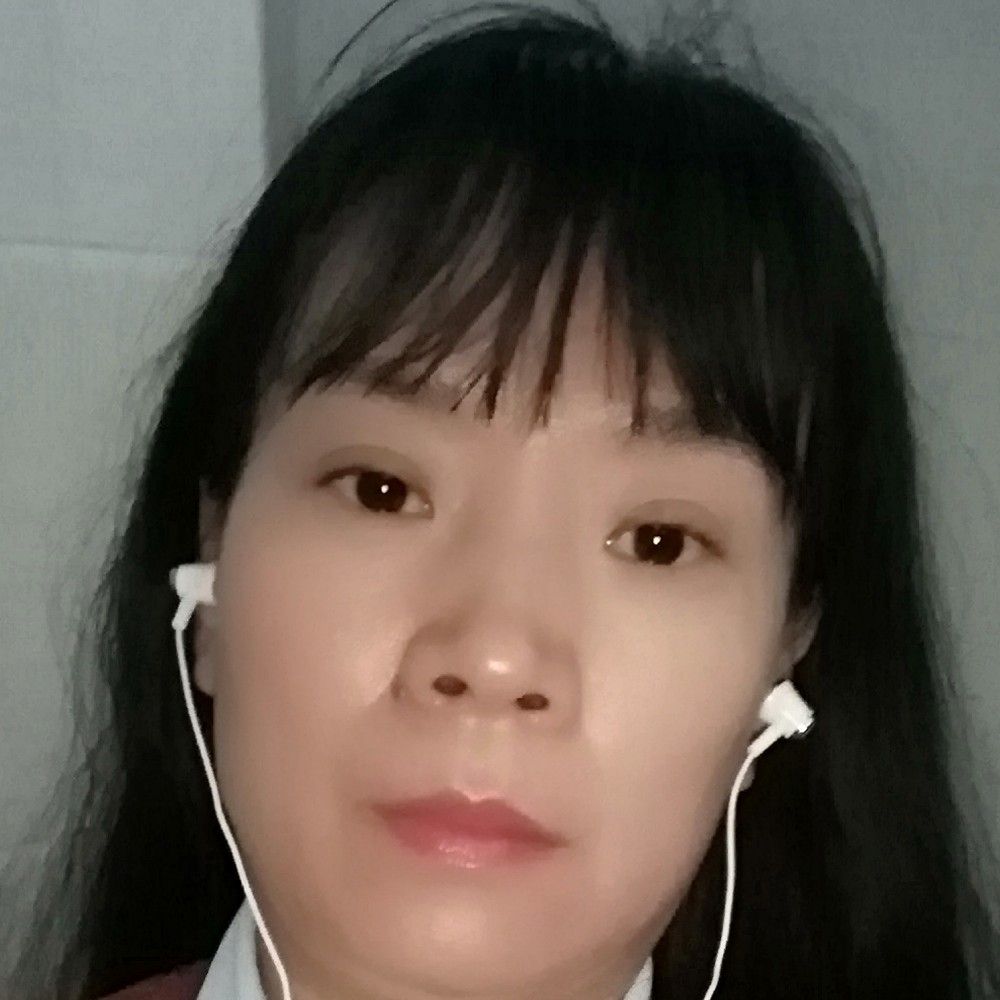 鞋子回首洁净的照片