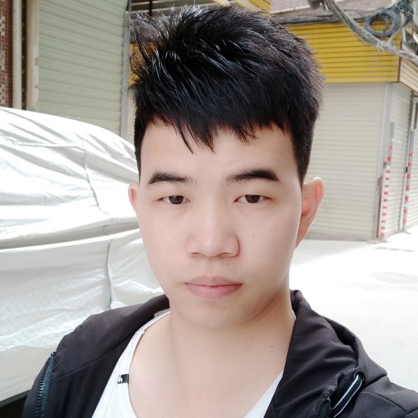星雨一个人走的照片
