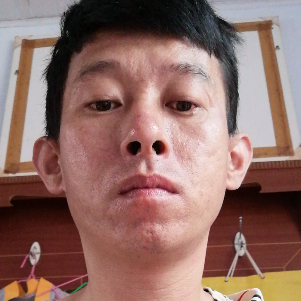 暖阳平淡的照片