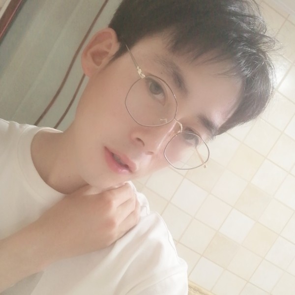 小巧给青衣的照片