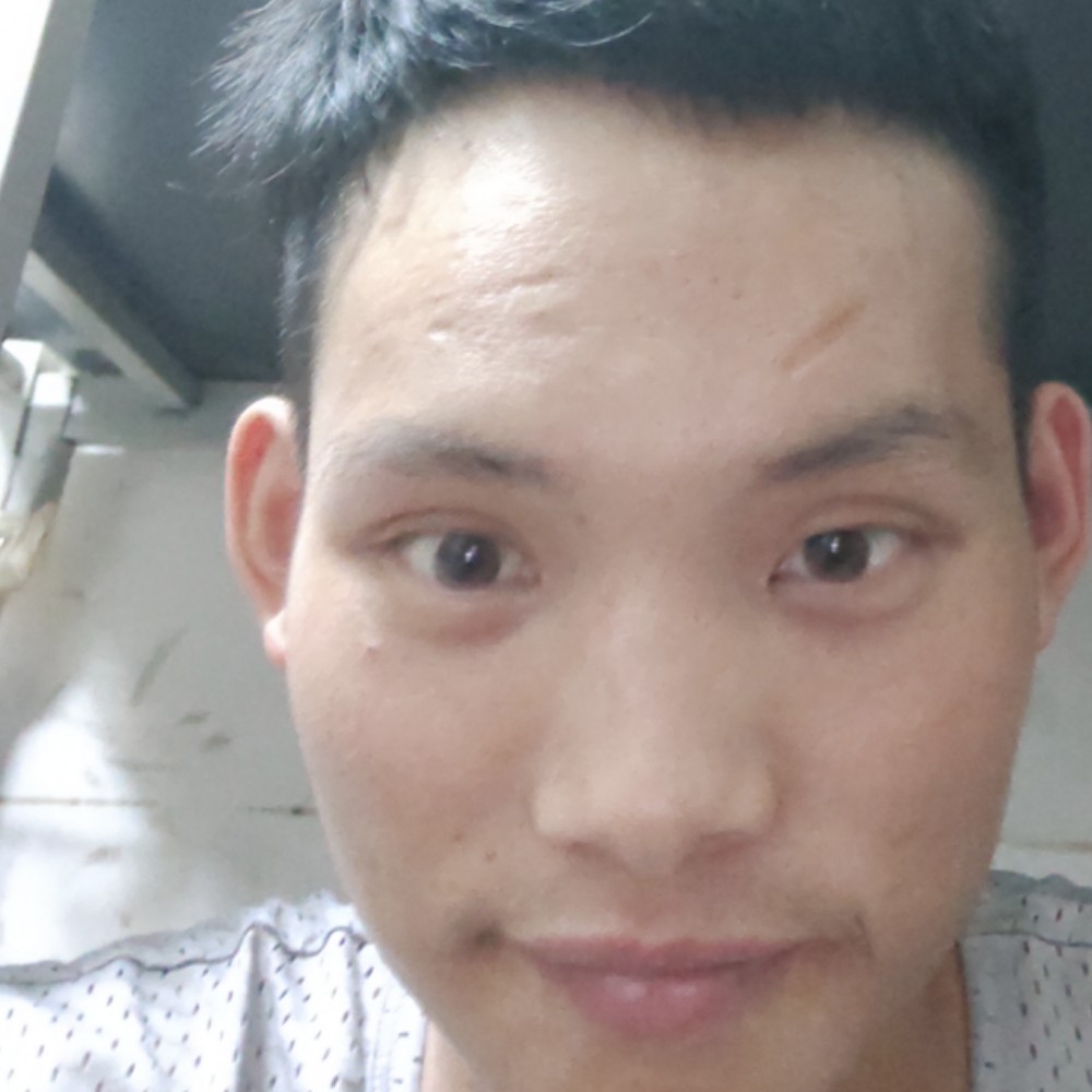 醉月泪了透彻的照片