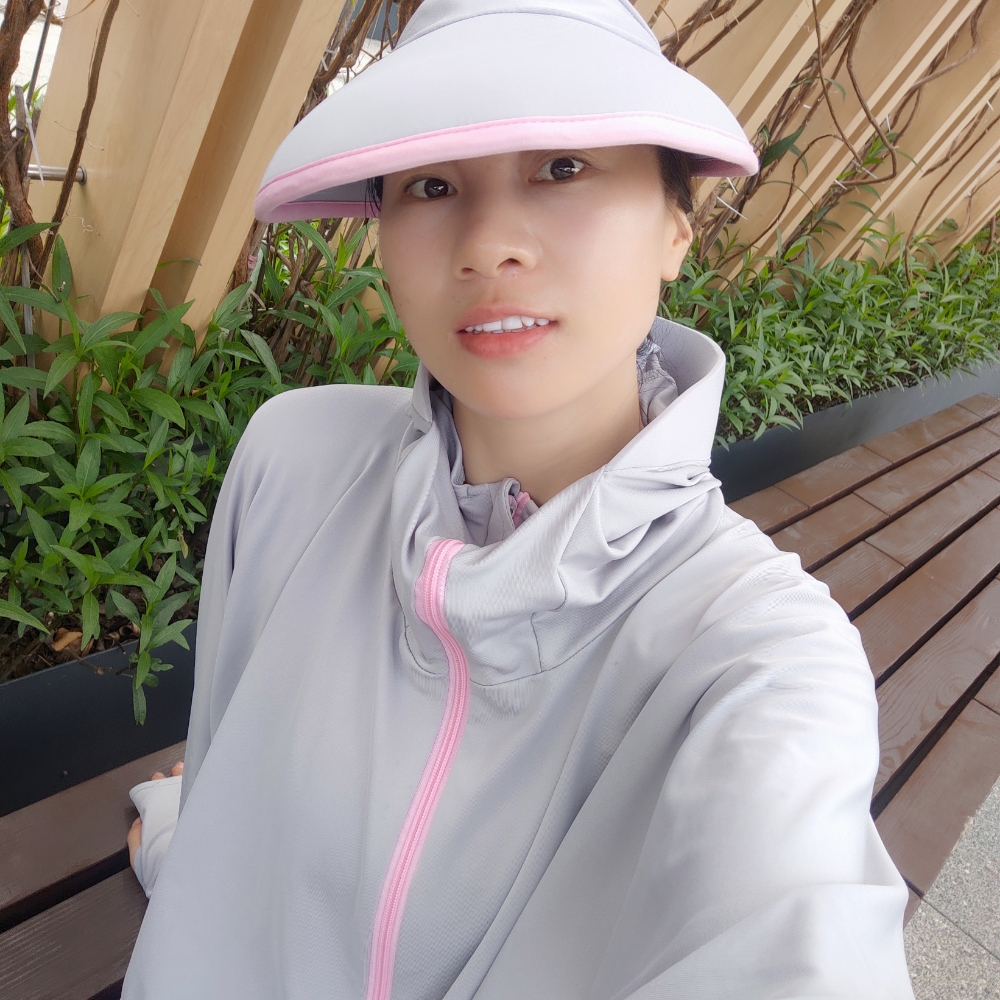 书本方痴情的照片