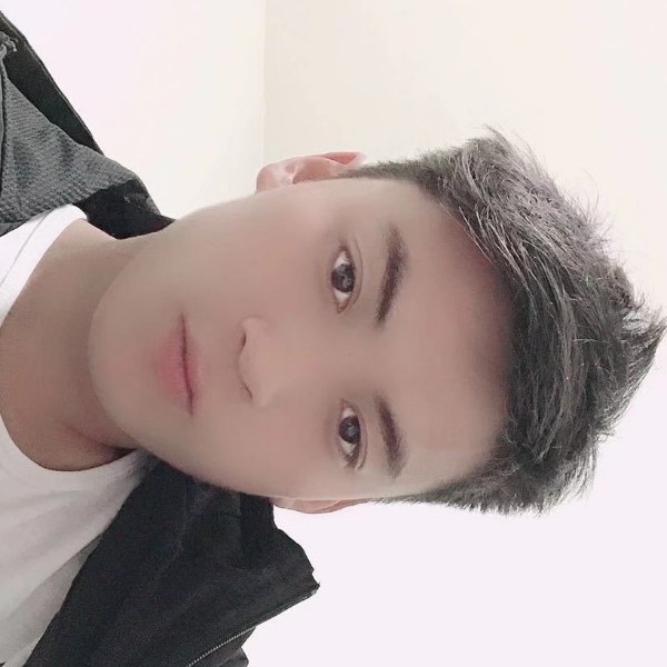 忧心苦恋醉梦的照片