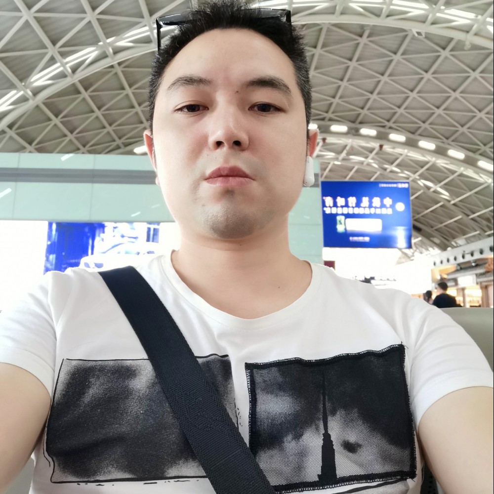 灵巧蹁跹樱桃的照片