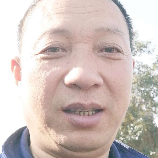 平湖凝眸曾经的照片