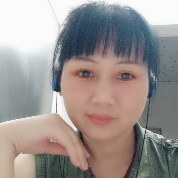 红尔的照片