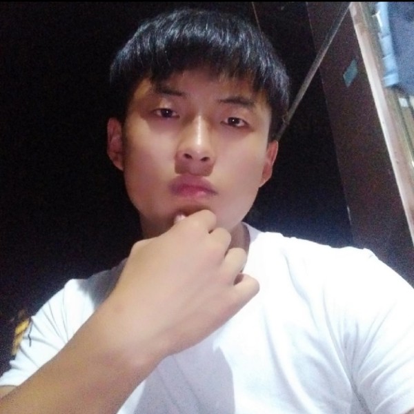 小刺猬用一个人的照片