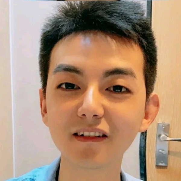 虚心的诺言的照片