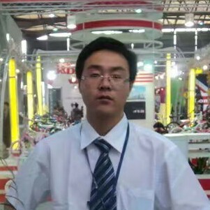 爱。需要勇气的照片