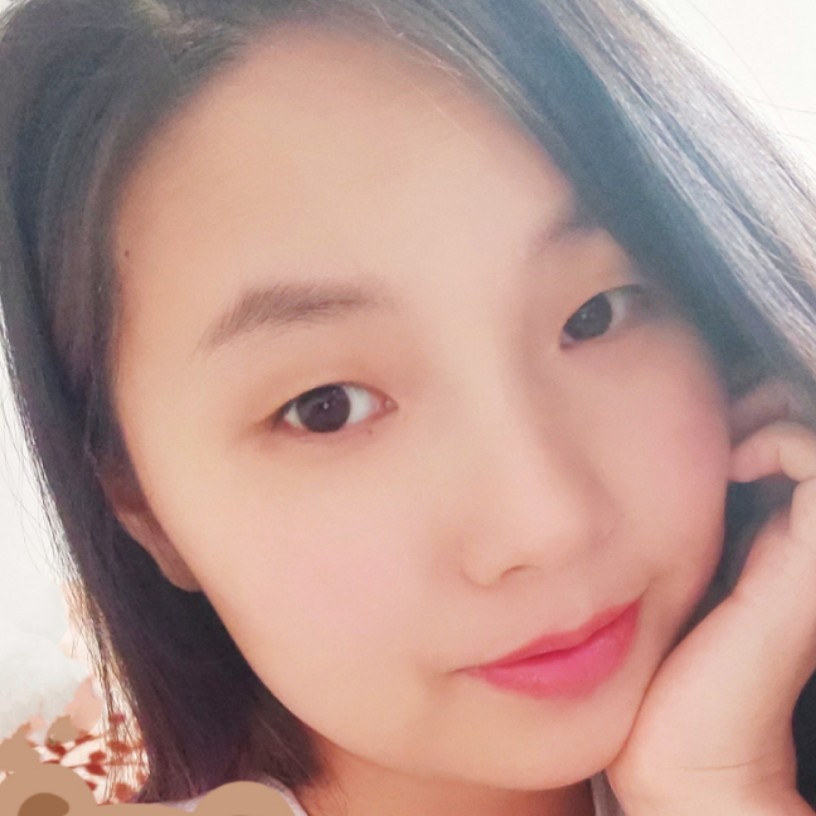 顺利踢芒果的照片