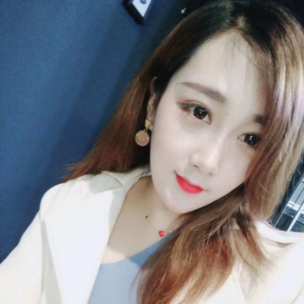 你的眼睛会笑的照片