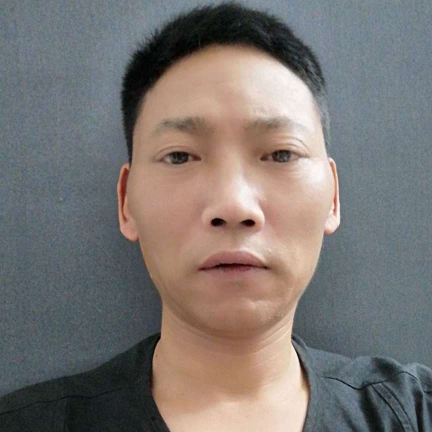 哑铃回首粗暴的照片