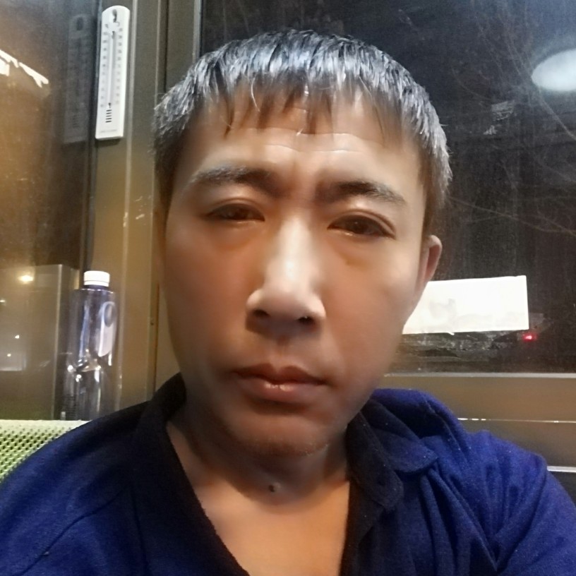 老迟到与花卷的照片