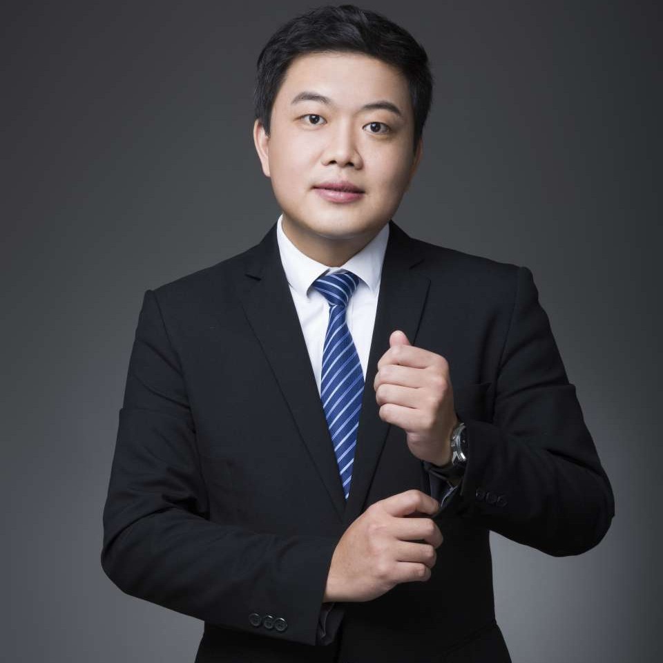 电脑漫步阳光的照片
