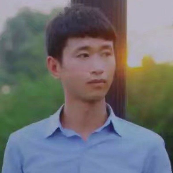 夏天回眸文静的照片