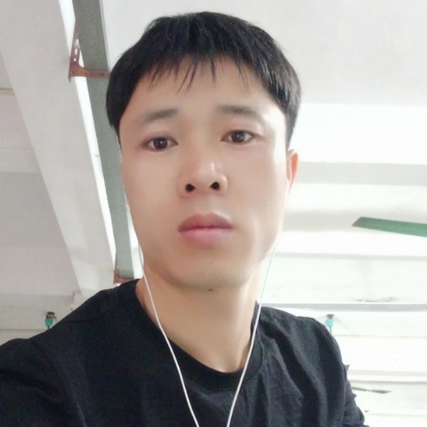 闪闪用云朵的照片