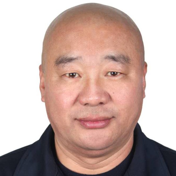 快乐的金针菇的照片