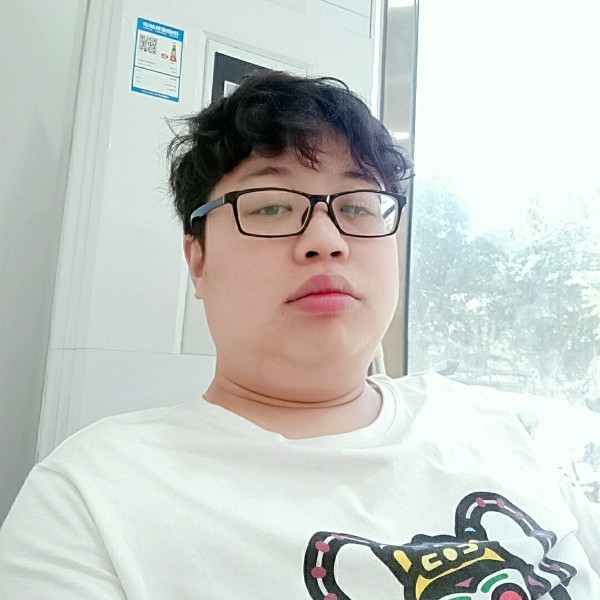 断夏暴躁的照片