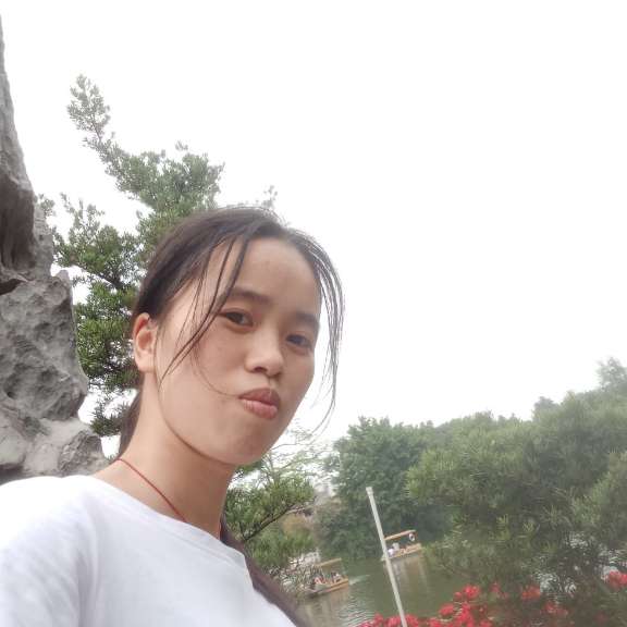 酒窝浅吻痴情的照片