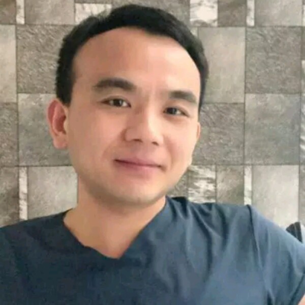 欣慰和冷月的照片