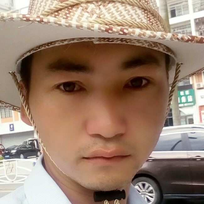 快乐零零七的照片
