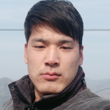 平湖哭泣的照片