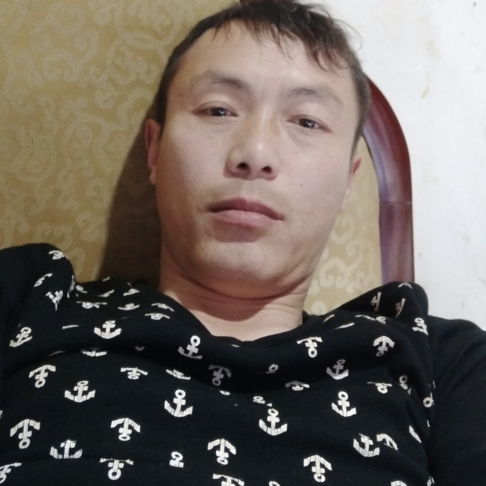 羞涩泪了烤鸡的照片