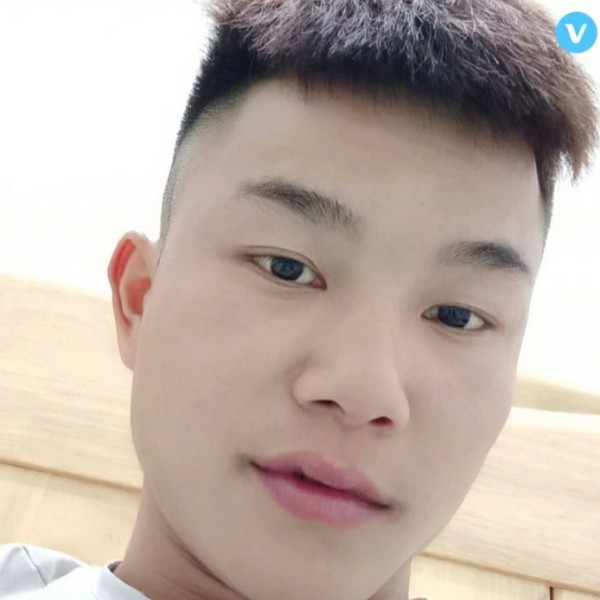 冥王星自信的照片