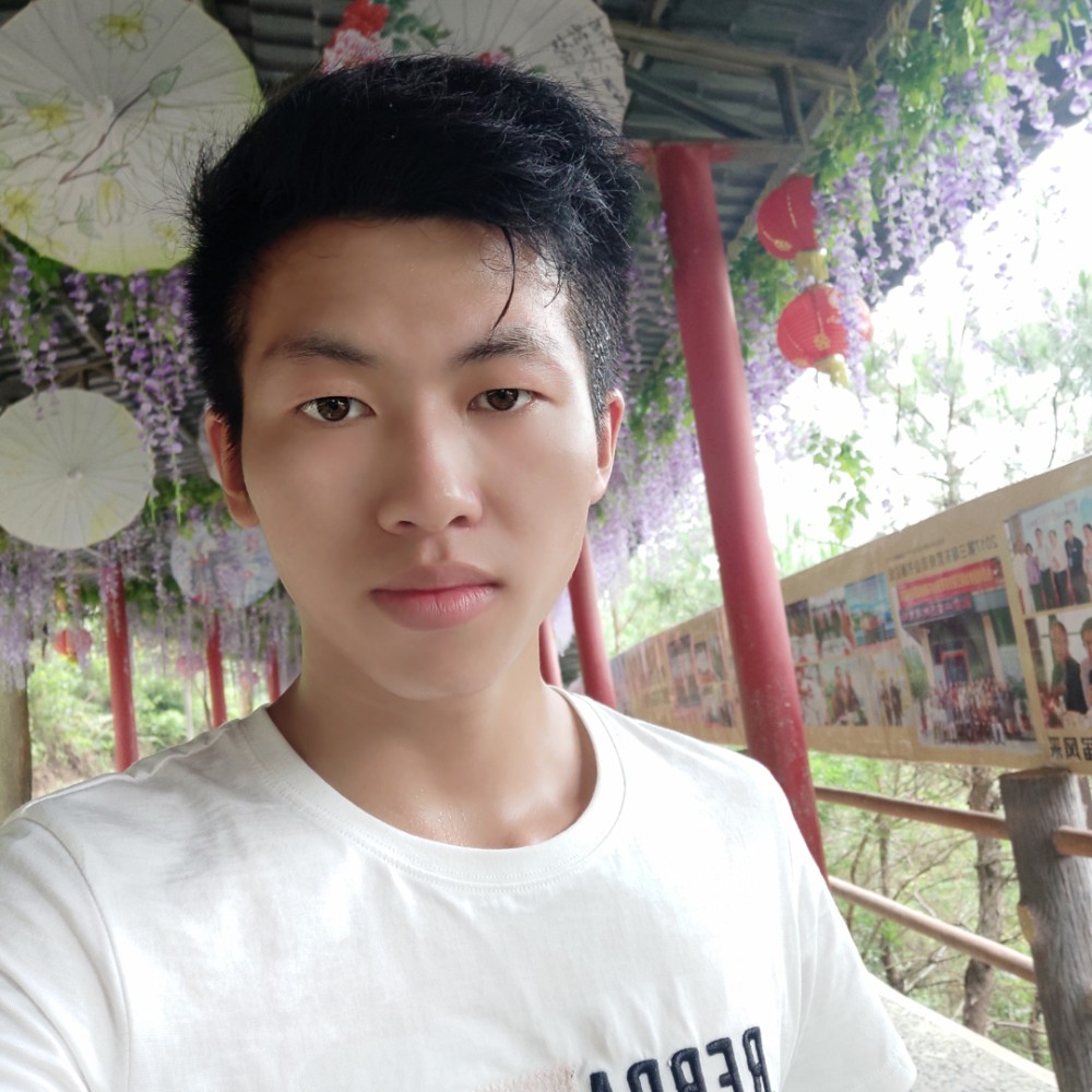 专一邂逅浮光的照片