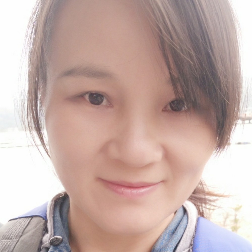 悲凉拾忆霓裳的照片