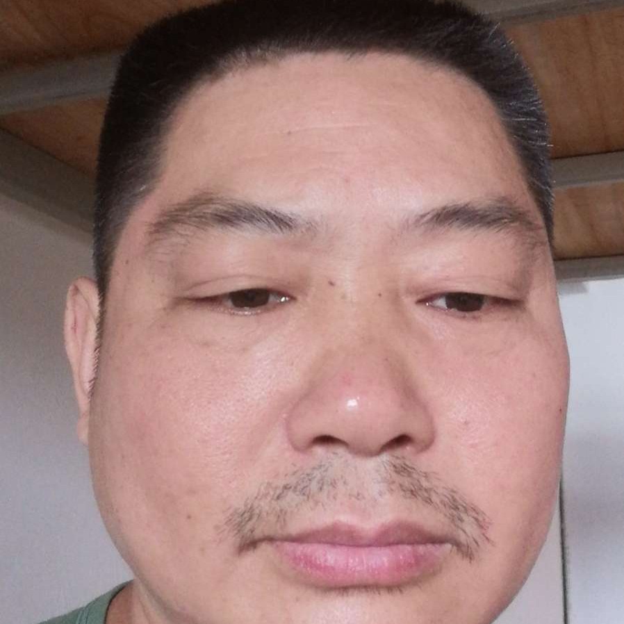 星星回首饱满的照片