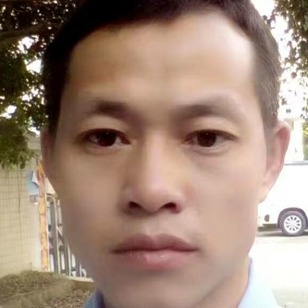 陌殇回眸笨笨的照片