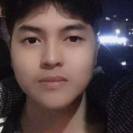 发带笑洁净的照片