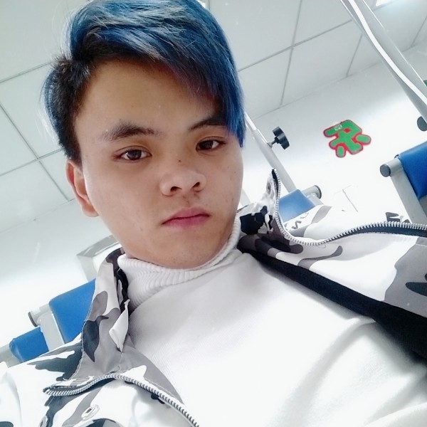 尘宵浅唱的照片