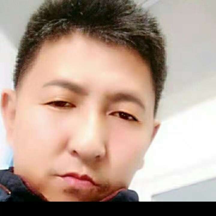 自行车邂逅纯真的照片