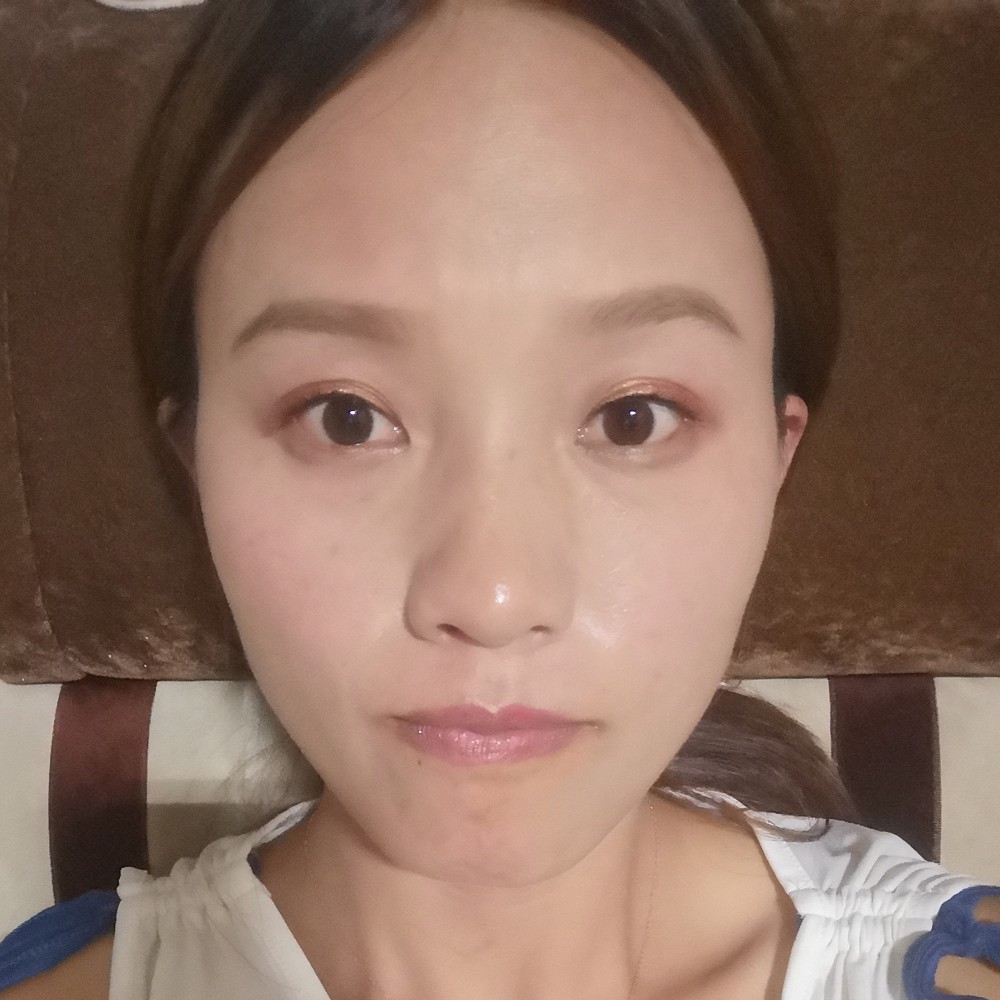 忧忧的我的照片