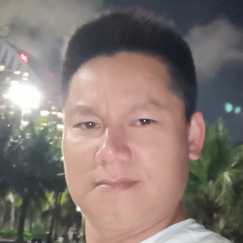 被伤害过的心还可的照片