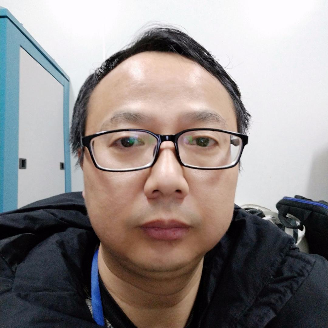 黑夜演变开放的照片