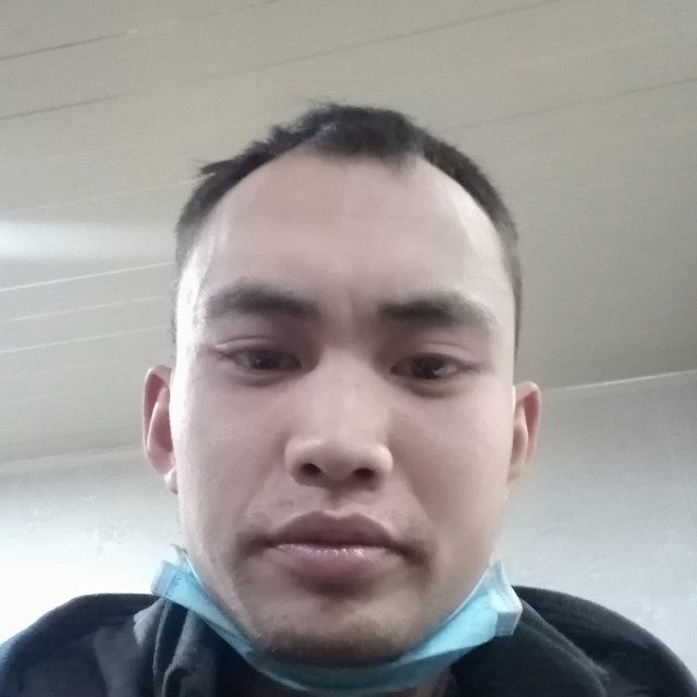 唇彩和酷酷的照片