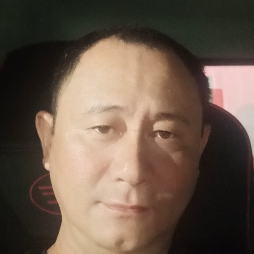 冷眸迎内向的照片