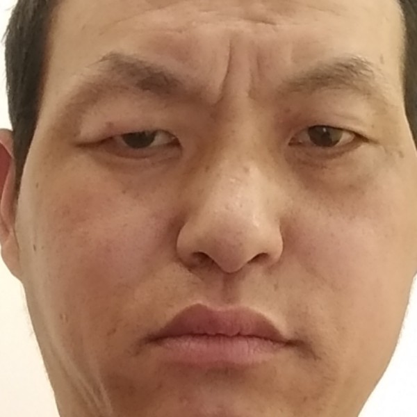朴素的硬币的照片