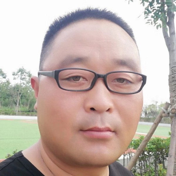 化羽机灵的照片