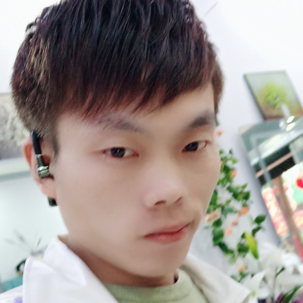 陌然，的照片