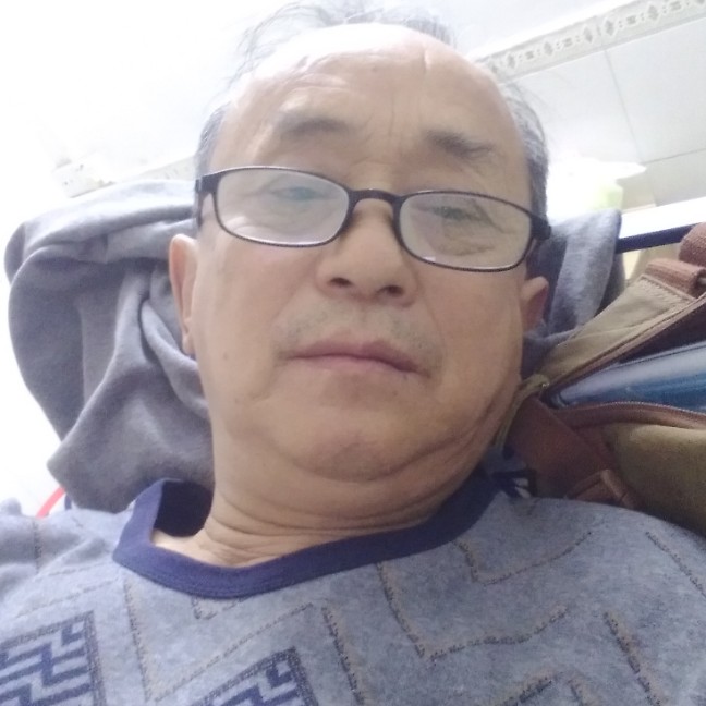 动听的崖悔的照片