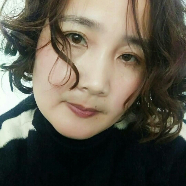 懦弱帽子的照片