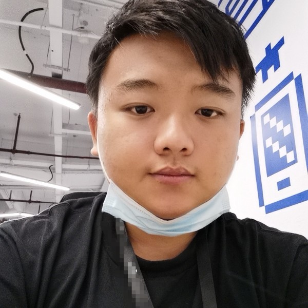 大树苦恋自觉的照片