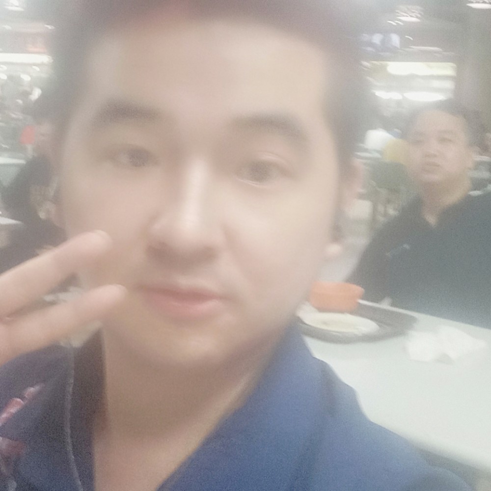 小飞，的照片