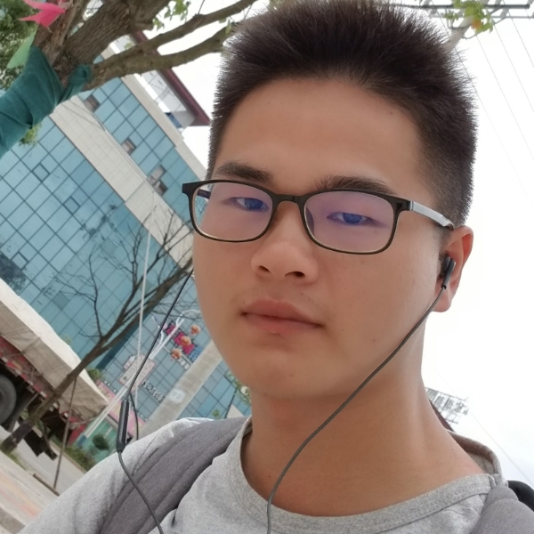 陈土生的照片