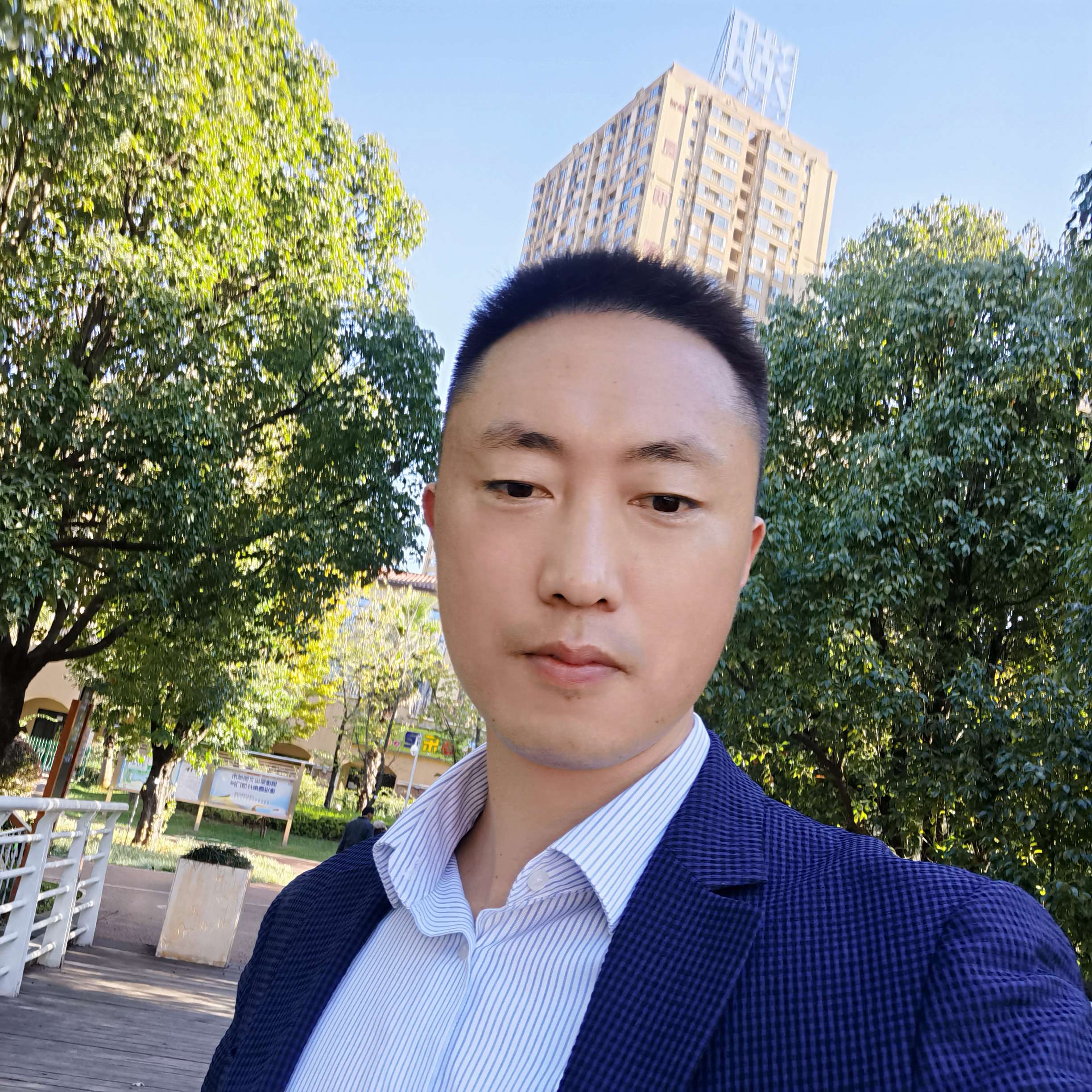 凉笙闪烁的照片